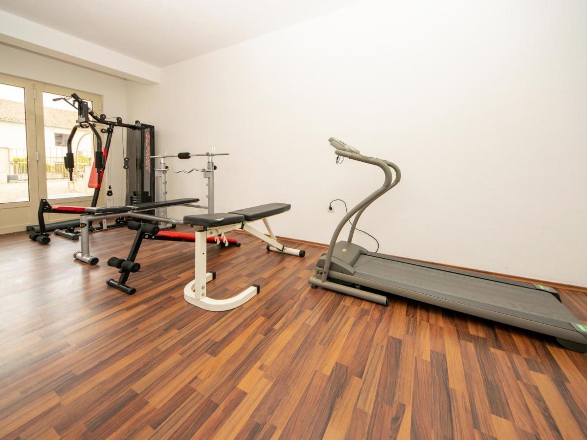Apartment Villa 2 Pools-1 By Interhome Sutivan Luaran gambar